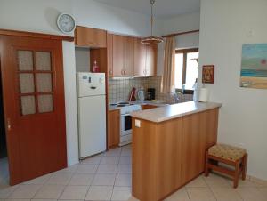 Cucina o angolo cottura di Lefkas house with garden