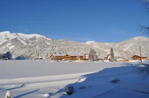 Peisaj natural din apropierea acestui hotel