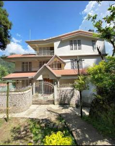 Imagen de la galería de Ronglyang Villa Homestay Near MG Road, en Gangtok
