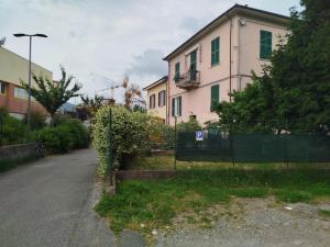 Bangunan di mana terletaknya apartmen
