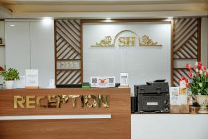 Móttaka eða anddyri á Sky House Hotel Da Lat City

