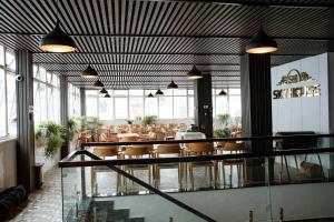 Veitingastaður eða matsölustaður á Sky House Hotel Da Lat City