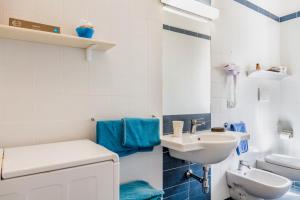 Koupelna v ubytování Residence I Mari + 24 fotografií