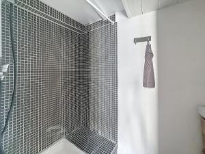 Ένα μπάνιο στο Le Studio Méditerranéen, charmant, secteur gare