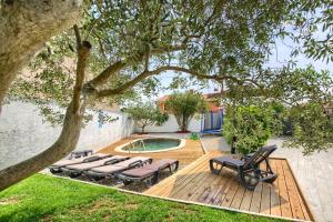 Πισίνα στο ή κοντά στο House Loborika 2227
