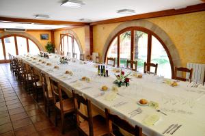 Restaurace v ubytování Apartamentos Cañones de Guara y Formiga