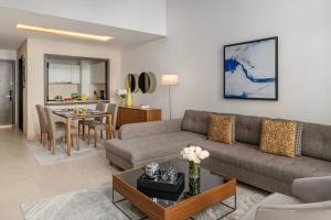 Area soggiorno di Marriott Executive Apartments Doha, Le Mirage City Walk