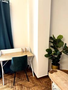Gambar di galeri bagi Athenian Stay Chara's 2 Apartment di Athens +3 gambar