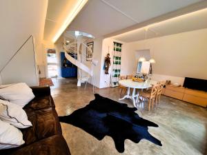 Posezení v ubytování Villa Tepee