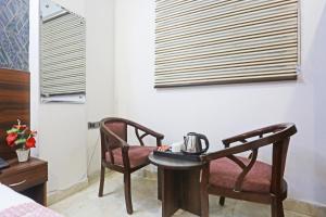 Posezení v ubytování Hotel ECG Grand Inn-Near Delhi Airport