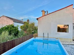 Πισίνα στο ή κοντά στο Retiro São Pedro House