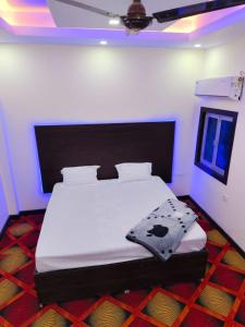 Fotografie z fotogalerie ubytování HOTEL SANA ! - A Best Budget Guest House And Banquet Hall In Lucknow v destinaci Lakhnaú