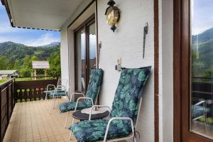 Ein allgemeiner Bergblick oder ein Berglick von der Ferienwohnung aus