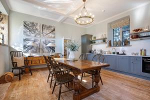 Η κουζίνα ή μικρή κουζίνα στο Gatehouse East