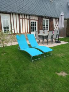 Κήπος έξω από το Maison conviviale à Épreville-en-Lieuvin avec jardin +14 φωτογραφίες