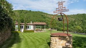 Vonkajšia záhrada v ubytovaní Torre Ginestre 12, Emma Villas