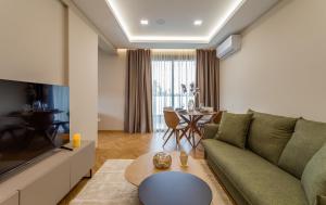 TV a/nebo společenská místnost v ubytování Pantio Living Residence