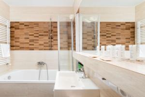 Gallery image of Pink Blush Haven Apartment in Kraków