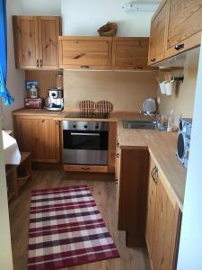 Kuchyň nebo kuchyňský kout v ubytování Spital Am Semmering Apartment - Stuhleck