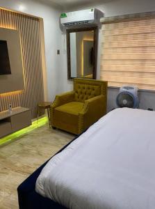 Luxury 2BR Wuse 2 247 Power Free Wi-Fi休息區