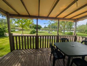 Zahrada ubytování Camping de Graçay