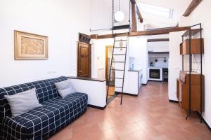 Foto dalla galleria di Loft open space, un passo dal mare, AC ad Albissola Marina