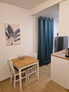 Kuchyň nebo kuchyňský kout v ubytování Nada Seaside Apartments Pirovac + 16 fotografií