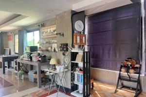 Istumisnurk majutusasutuses BKL Pool Villa Pattaya