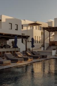 A piscina localizada em ananea Mykonos - Adults Only ou nos arredores