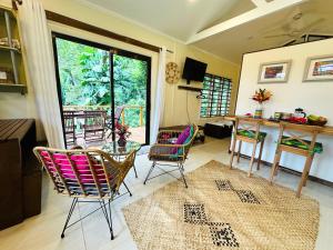 Зона вітальні в Latui Loft