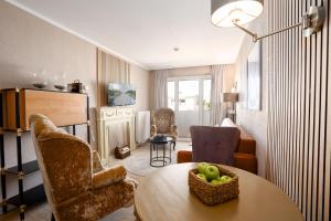 Posezení v ubytování Das Solaris 10 Luxury Beach Apartment mit Balkon, hundefreundlich, individuell