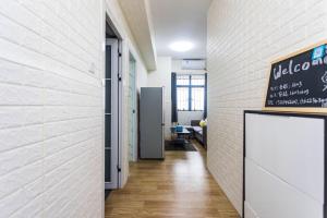 Fotografie z fotogalerie ubytování 笋岗 两房一厅一厨公寓 零距离到地铁站 影视vip 带烘干洗衣机 SUNGANG 2BR Apt v destinaci Šen-čen