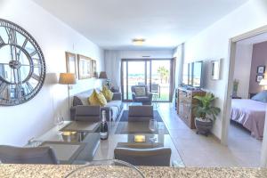 Et opholdsområde på Luxury 2 bedroom pent house in Lomas de Cabo Roig