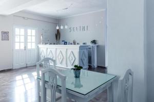 Fotografie z fotogalerie ubytování Selini Ηotel v destinaci Kamari + 28 fotografií