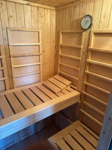 哈勒Ferienhaus für max6Gäste 2Kids 4Erwn的相册照片