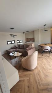 Φωτογραφία από το άλμπουμ του Loft Apartment στην Ποντγκόριτσα