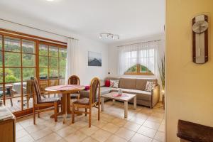 Χώρος καθιστικού στο Ferienwohnung am Steinbach +21 φωτογραφίες
