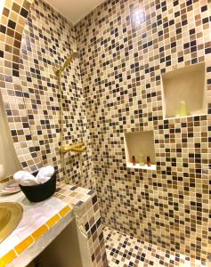 Koupelna v ubytování Riad Oum h&N B&B