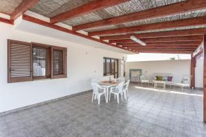 Khu vực ghế ngồi tại Villa Stracca - Salento Reservation