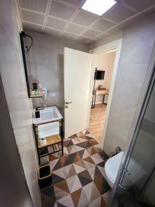 TV a/nebo společenská místnost v ubytování Sahil Butik Otel