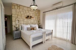 Afbeelding uit fotogalerij van Cumbalıca Flora in Çeşme