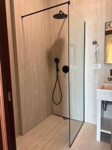 Phòng tắm tại Fishta Hotel & Apartments