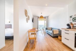 Khu vực ghế ngồi tại Les Pieds Dans L'Eau - Appartment 2 - Vue mer