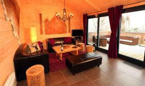 Χώρος καθιστικού στο Harz - Blockhaus mit Sauna und Kamin, Chalet Bocksberg