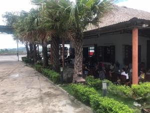 Fotografie z fotogalerie ubytování Khách sạn Huân Hạnh v destinaci Hữu Lại