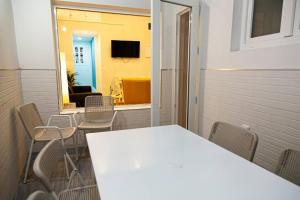 TV a/nebo společenská místnost v ubytování SH Casa Candelaria Apartamento en el centro