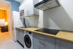 Kuchyň nebo kuchyňský kout v ubytování SH Casa Candelaria Apartamento en el centro