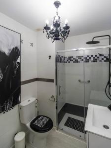 Kúpeľňa v ubytovaní SH Rujacor Mare Apartamento chic en la Viña