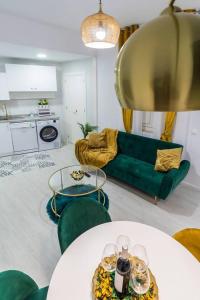 Kuchyňa alebo kuchynka v ubytovaní SH Rujacor Mare Apartamento chic en la Viña
