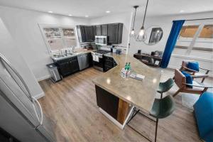 Imagen de la galería de 3bd2 Modern Home 5m Dt Elkhart 30m To Nd Bbq, en Elkhart 32 fotos más